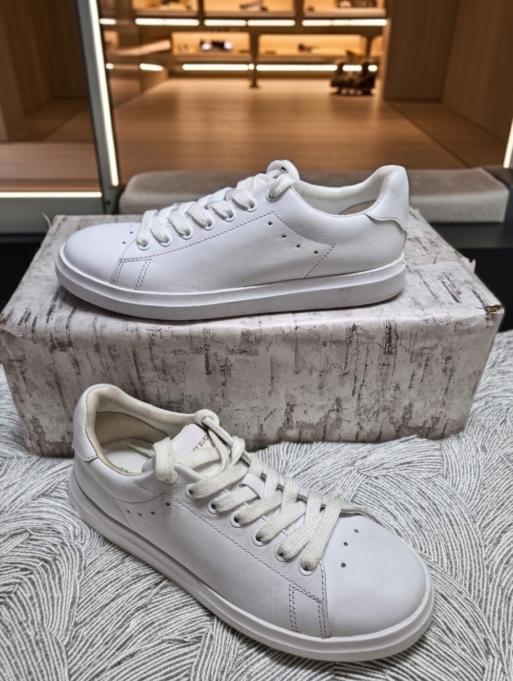 Tory Burch Howell Court Sneaker Women's Sz 5